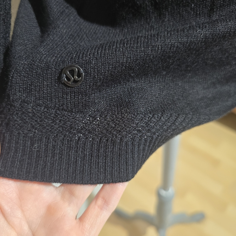 LULULEMON unity Drop Back Sweater - Picture 5 of 5